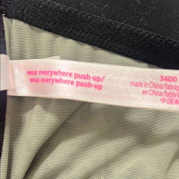 PINK by Victoria’s Secret wear everywhere push up bra size 34DD - Picture 4 of 4